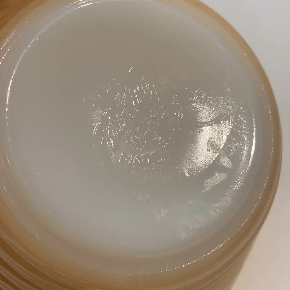 Vintage 2 Peach Luster Fire King Glass Bowls Ovenware Preowned - Picture 6 of 12